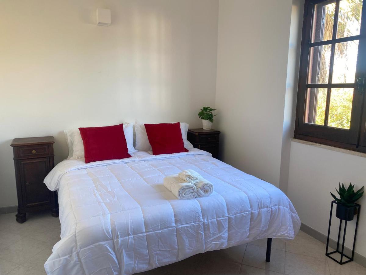 Lovely Home 5 Min Walk To The Beach, 3 Bedrooms Ample Outdoor Relax And Wifi Capitana Esterno foto